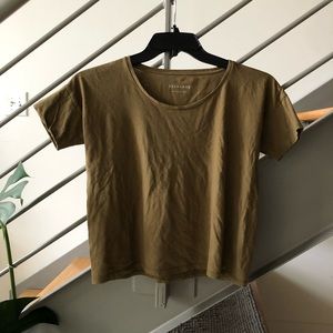 Everlane Olive Green Boxy Cropped Cotton Tee, size XS
